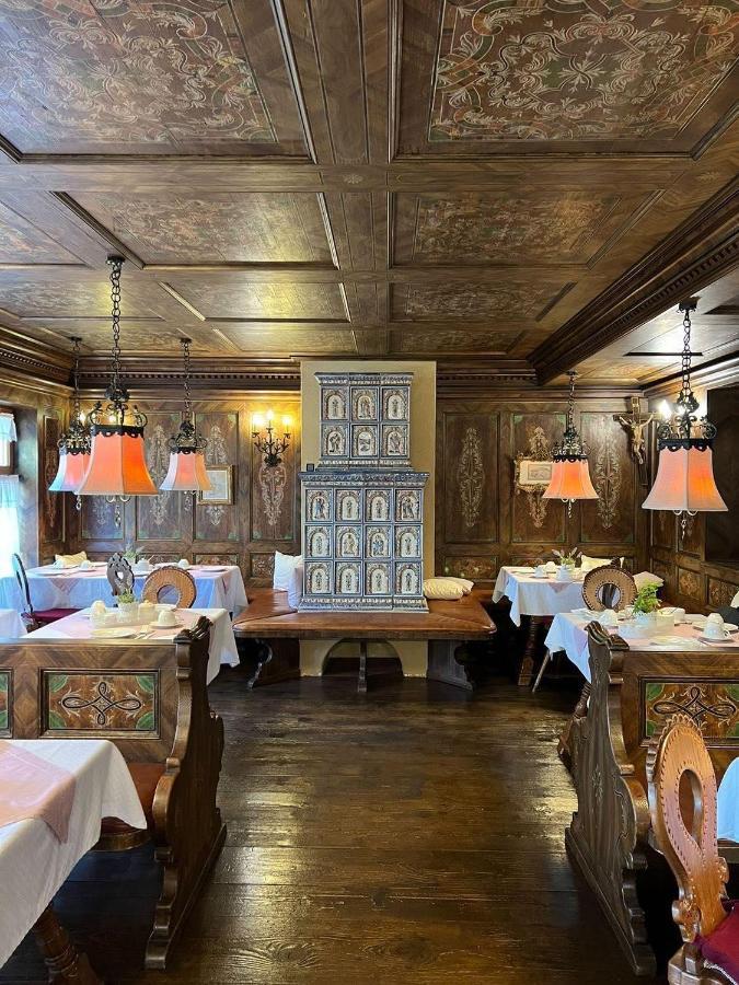 Hotel Schrenkhof Unterhaching Bagian luar foto