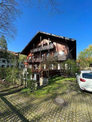 Hotel Schrenkhof Unterhaching Bagian luar foto